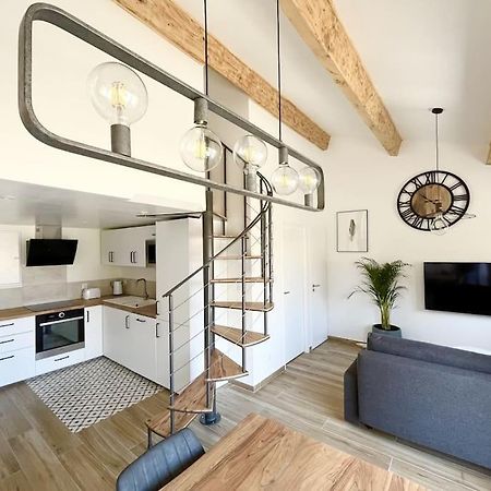 Duplex Centre Ville - 50M De La Plage - Clim - Garage - Netflix Le Grau-du-Roi Ngoại thất bức ảnh