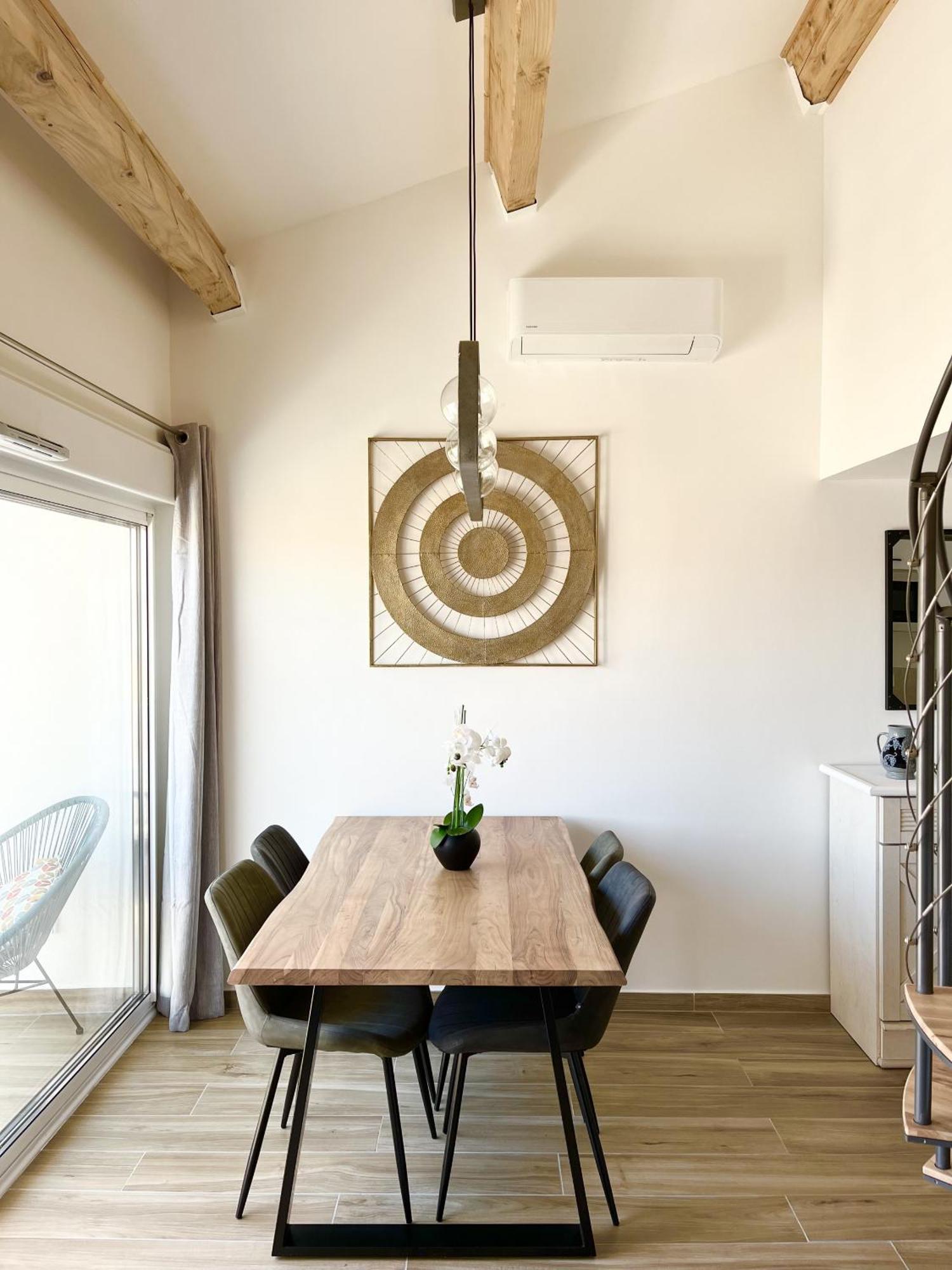 Duplex Centre Ville - 50M De La Plage - Clim - Garage - Netflix Le Grau-du-Roi Phòng bức ảnh